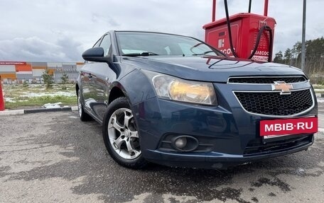 Chevrolet Cruze II, 2011 год, 549 000 рублей, 6 фотография