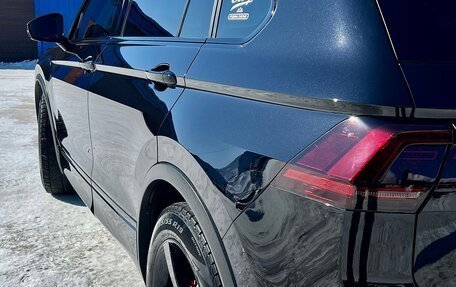 Volkswagen Tiguan II, 2018 год, 3 500 000 рублей, 4 фотография