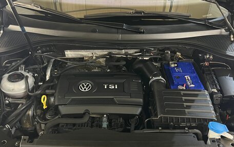 Volkswagen Tiguan II, 2018 год, 3 500 000 рублей, 15 фотография