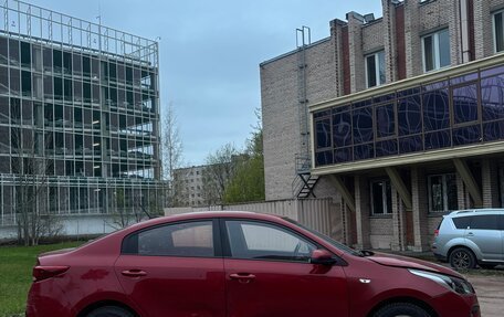 KIA Rio IV, 2017 год, 735 000 рублей, 4 фотография