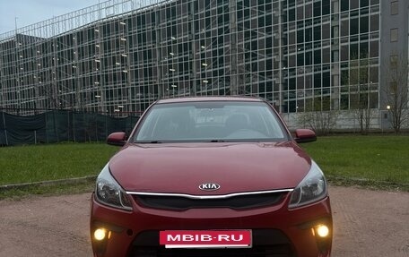KIA Rio IV, 2017 год, 735 000 рублей, 2 фотография