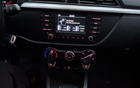 KIA Rio IV, 2017 год, 735 000 рублей, 10 фотография
