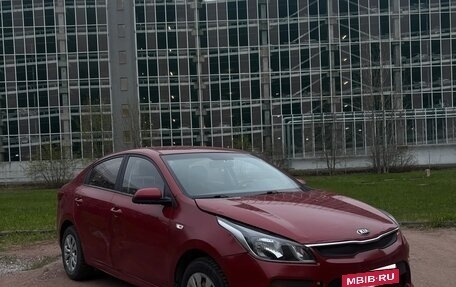 KIA Rio IV, 2017 год, 735 000 рублей, 3 фотография