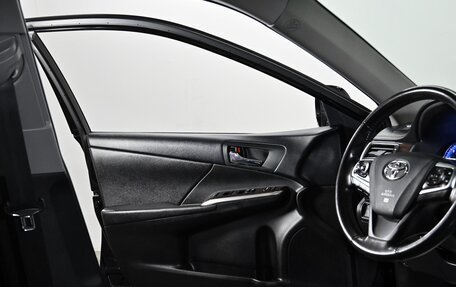 Toyota Camry, 2018 год, 2 199 000 рублей, 12 фотография