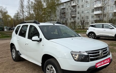 Renault Duster I рестайлинг, 2013 год, 870 000 рублей, 3 фотография