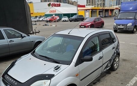 Ford Fiesta, 2004 год, 320 000 рублей, 13 фотография