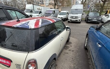 MINI Hatch, 2011 год, 760 000 рублей, 2 фотография