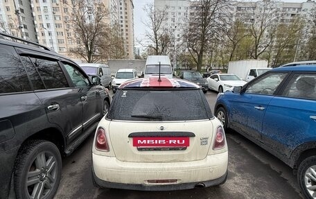 MINI Hatch, 2011 год, 760 000 рублей, 3 фотография