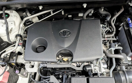 Toyota RAV4, 2019 год, 2 890 000 рублей, 9 фотография