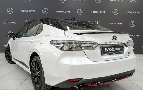 Toyota Camry, 2022 год, 3 900 000 рублей, 7 фотография