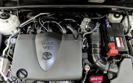 Toyota Camry, 2022 год, 3 900 000 рублей, 9 фотография