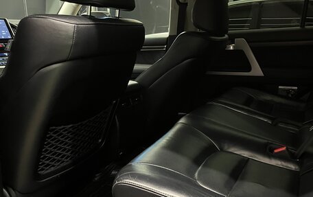 Toyota Land Cruiser 200, 2018 год, 6 300 000 рублей, 11 фотография