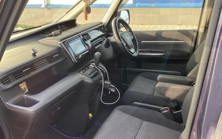 Honda Stepwgn IV, 2016 год, 1 280 000 рублей, 6 фотография
