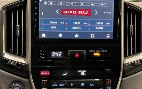 Toyota Land Cruiser 200, 2018 год, 6 300 000 рублей, 22 фотография