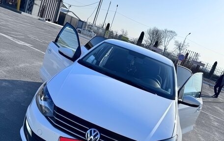 Volkswagen Polo VI (EU Market), 2018 год, 850 000 рублей, 1 фотография