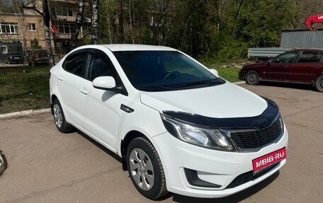 KIA Rio III рестайлинг, 2013 год, 670 000 рублей, 1 фотография