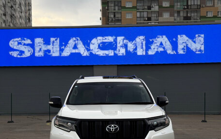Toyota Land Cruiser Prado 150 рестайлинг 2, 2023 год, 6 000 000 рублей, 19 фотография