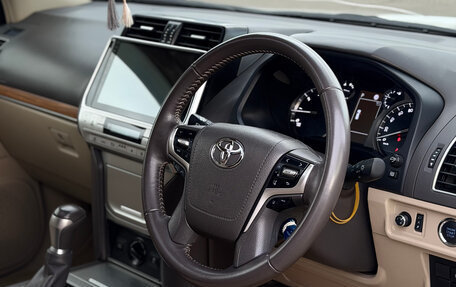 Toyota Land Cruiser Prado 150 рестайлинг 2, 2023 год, 6 000 000 рублей, 9 фотография