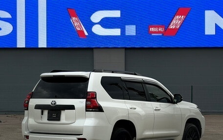 Toyota Land Cruiser Prado 150 рестайлинг 2, 2023 год, 6 000 000 рублей, 4 фотография