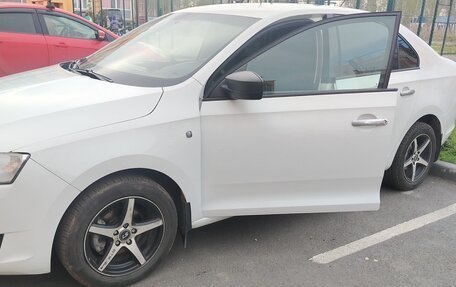 Skoda Rapid I, 2016 год, 910 000 рублей, 4 фотография