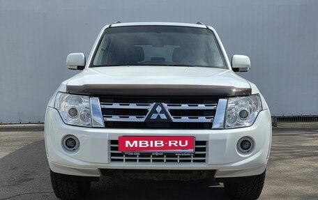 Mitsubishi Pajero IV, 2013 год, 2 330 000 рублей, 2 фотография