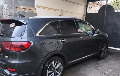 KIA Sorento III Prime рестайлинг, 2018 год, 1 700 000 рублей, 2 фотография
