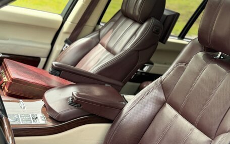 Land Rover Range Rover IV рестайлинг, 2015 год, 3 400 000 рублей, 8 фотография