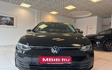Volkswagen Golf VIII, 2024 год, 3 636 000 рублей, 2 фотография