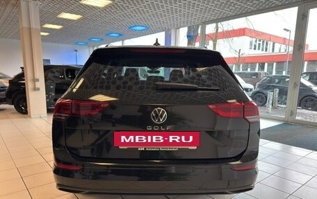 Volkswagen Golf VIII, 2024 год, 3 636 000 рублей, 5 фотография