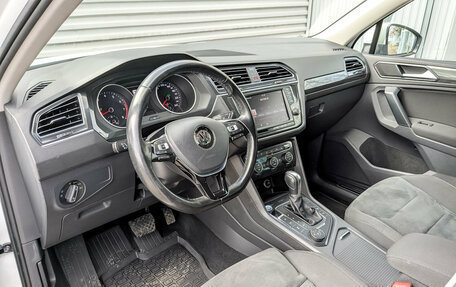 Volkswagen Tiguan II, 2017 год, 2 250 000 рублей, 16 фотография
