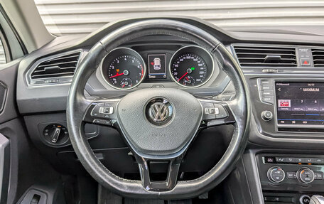 Volkswagen Tiguan II, 2017 год, 2 250 000 рублей, 21 фотография