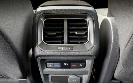 Volkswagen Tiguan II, 2017 год, 2 250 000 рублей, 30 фотография