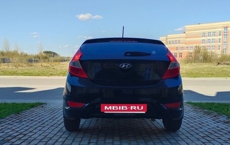 Hyundai Solaris II рестайлинг, 2011 год, 550 000 рублей, 4 фотография