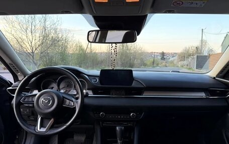 Mazda 6, 2018 год, 2 050 000 рублей, 9 фотография