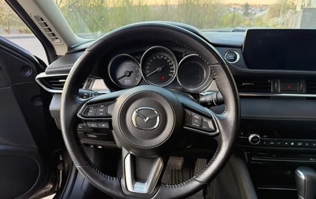 Mazda 6, 2018 год, 2 050 000 рублей, 10 фотография