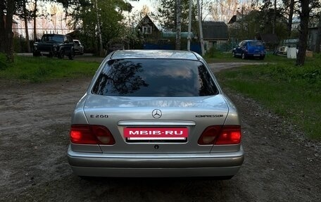 Mercedes-Benz E-Класс, 1997 год, 510 000 рублей, 4 фотография