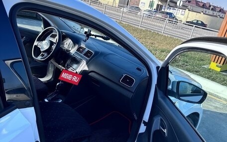 Volkswagen Polo VI (EU Market), 2018 год, 850 000 рублей, 7 фотография