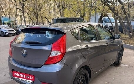 Hyundai Solaris II рестайлинг, 2016 год, 1 230 000 рублей, 2 фотография