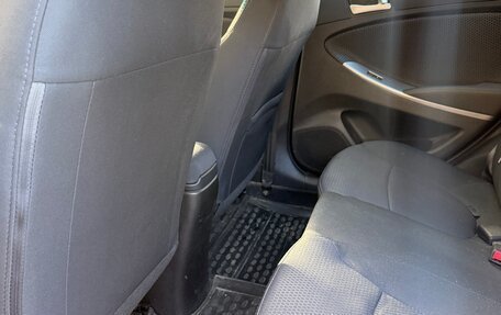 Hyundai Solaris II рестайлинг, 2016 год, 1 230 000 рублей, 20 фотография