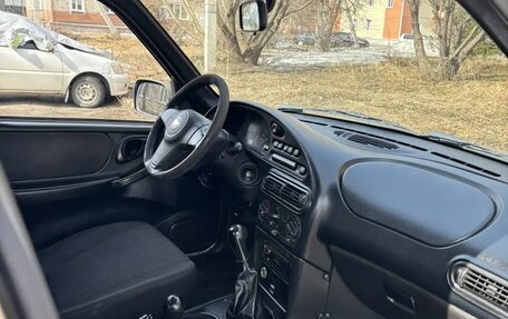 Chevrolet Niva I рестайлинг, 2013 год, 680 000 рублей, 5 фотография