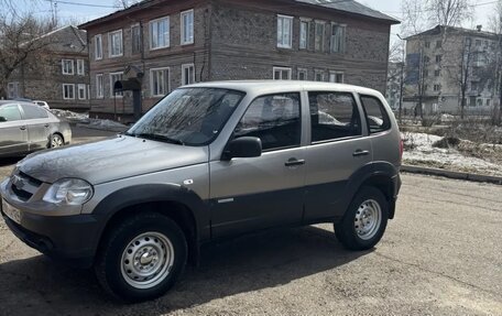 Chevrolet Niva I рестайлинг, 2013 год, 680 000 рублей, 8 фотография