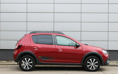 Renault Sandero II рестайлинг, 2022 год, 1 015 000 рублей, 5 фотография