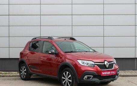 Renault Sandero II рестайлинг, 2022 год, 1 015 000 рублей, 3 фотография