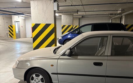 Hyundai Accent II, 2008 год, 605 000 рублей, 2 фотография
