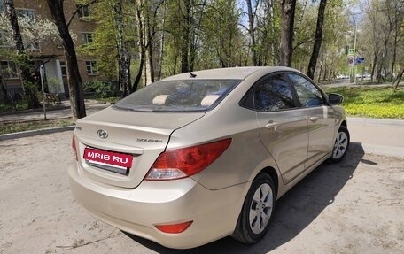 Hyundai Solaris II рестайлинг, 2014 год, 770 000 рублей, 3 фотография
