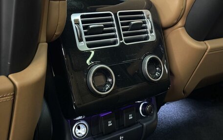 Land Rover Range Rover IV рестайлинг, 2020 год, 6 500 000 рублей, 24 фотография