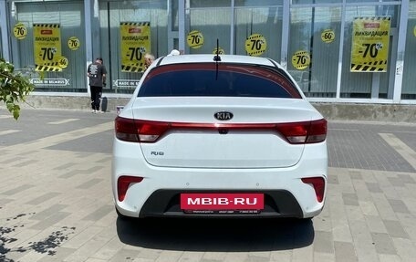 KIA Rio IV, 2020 год, 1 450 000 рублей, 4 фотография