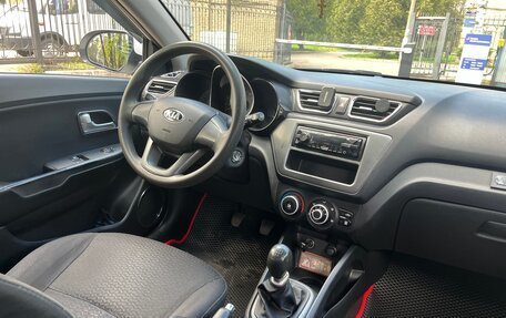KIA Rio III рестайлинг, 2013 год, 670 000 рублей, 16 фотография