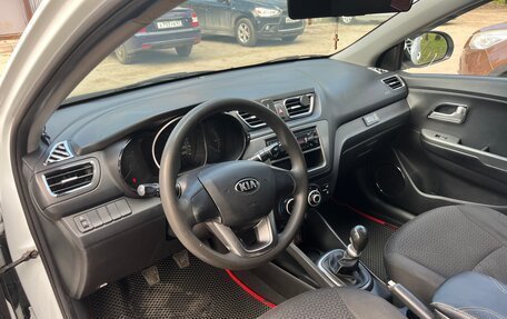 KIA Rio III рестайлинг, 2013 год, 670 000 рублей, 13 фотография