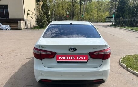 KIA Rio III рестайлинг, 2013 год, 670 000 рублей, 9 фотография